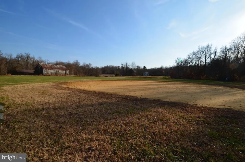 6095 SOLOMONS ISLAND ROAD Tracys Landing, MD 20779