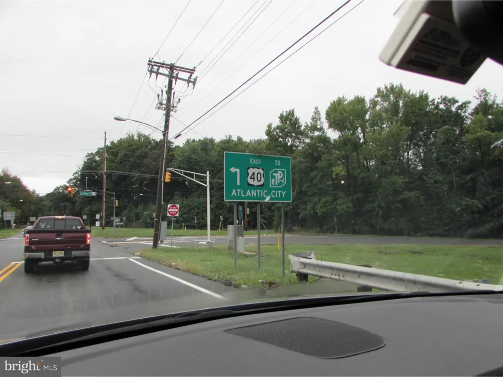 604 HAWKS BRIDGE ROAD Carneys Point, NJ 08069