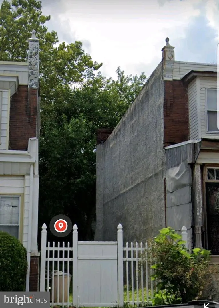 1656 59TH STREET Philadelphia, PA 19151