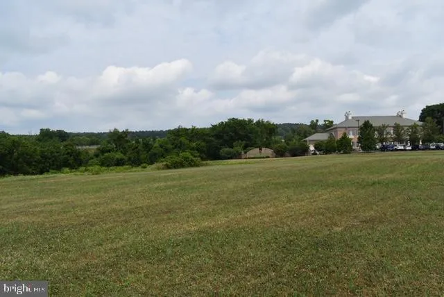 KAUFFMAN LANE Mifflintown, PA 17059