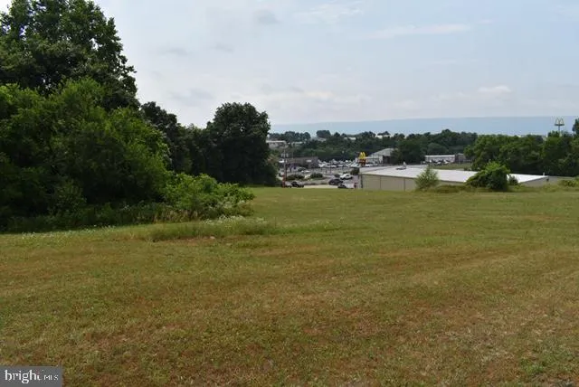 KAUFFMAN LANE Mifflintown, PA 17059