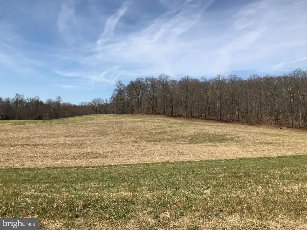 11407 CROOM ROAD Upper Marlboro, MD 20772