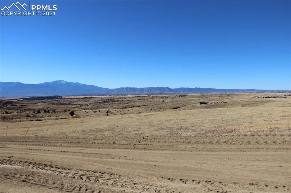 2703 S Solberg Court Peyton, CO 80831