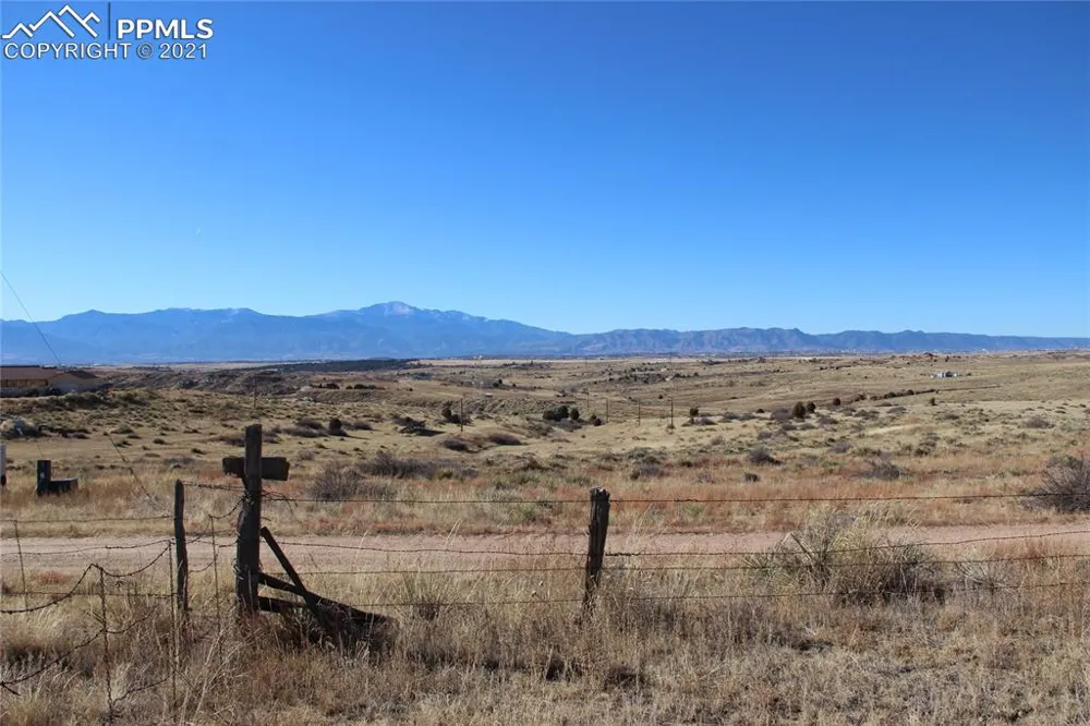 2704 S Solberg Court Peyton, CO 80831