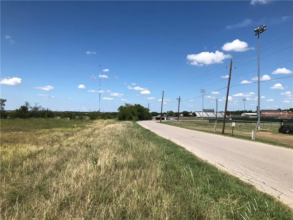 13 Bulldog Drive Venus, TX 76084