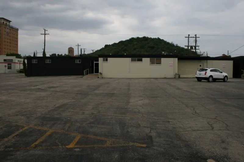 400 1st Street Mineral Wells, TX 76067