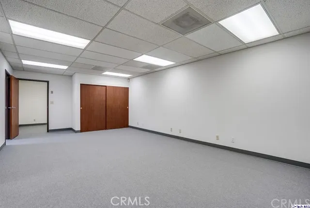 8041 FOOTHILL BOULEVARD Sunland, CA 91040
