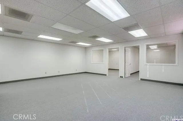 8041 FOOTHILL BOULEVARD Sunland, CA 91040