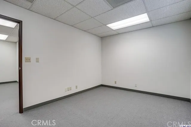 8041 FOOTHILL BOULEVARD Sunland, CA 91040
