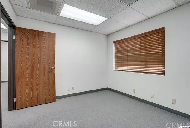 8041 FOOTHILL BOULEVARD Sunland, CA 91040