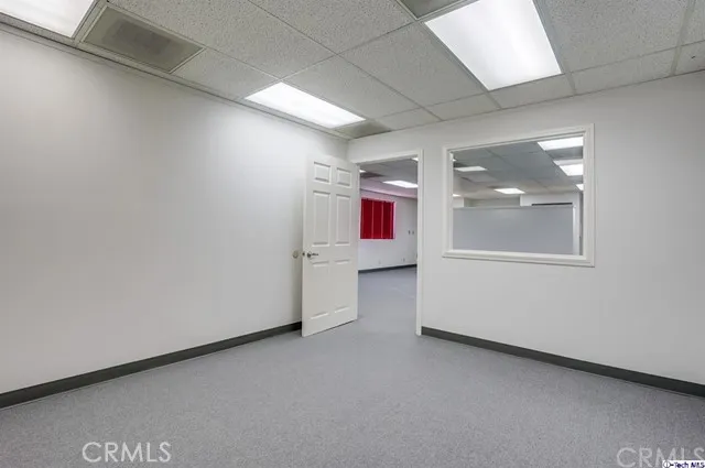 8041 FOOTHILL BOULEVARD Sunland, CA 91040