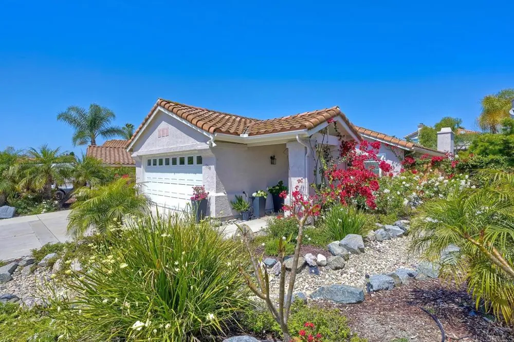 3730 Via Del Rancho Oceanside, CA 92056