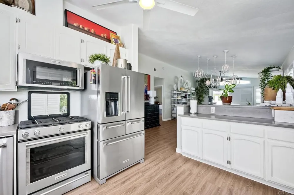 3730 Via Del Rancho Oceanside, CA 92056