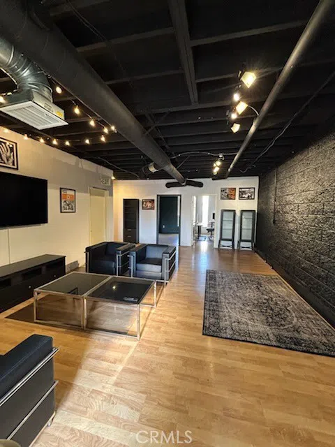 417 Main Street Huntington Beach, CA 92648