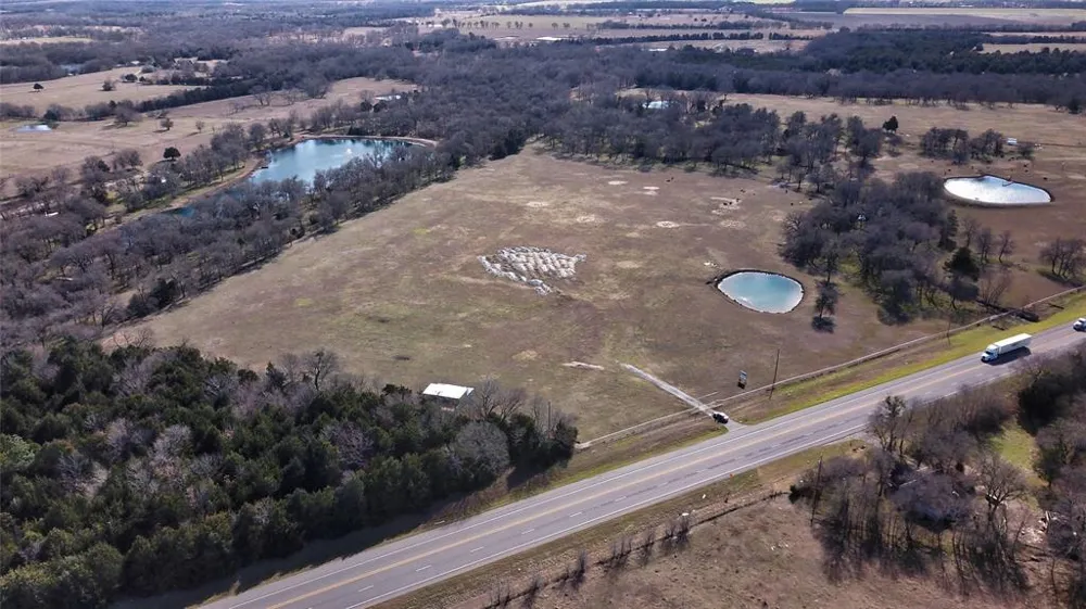 S State Highway 121 Bonham, TX 75418