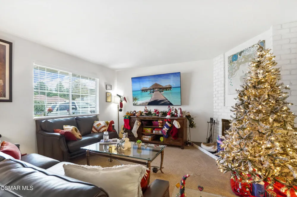 1075 Seybolt Avenue Camarillo, CA 93010