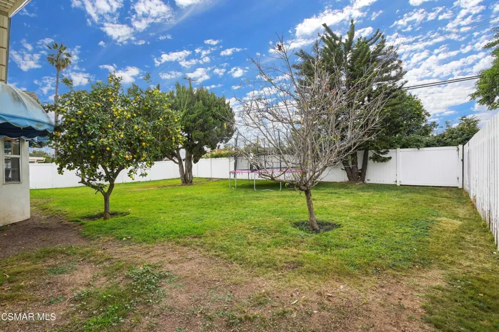 1075 Seybolt Avenue Camarillo, CA 93010