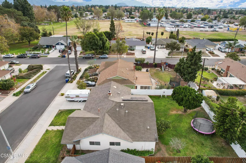 1075 Seybolt Avenue Camarillo, CA 93010