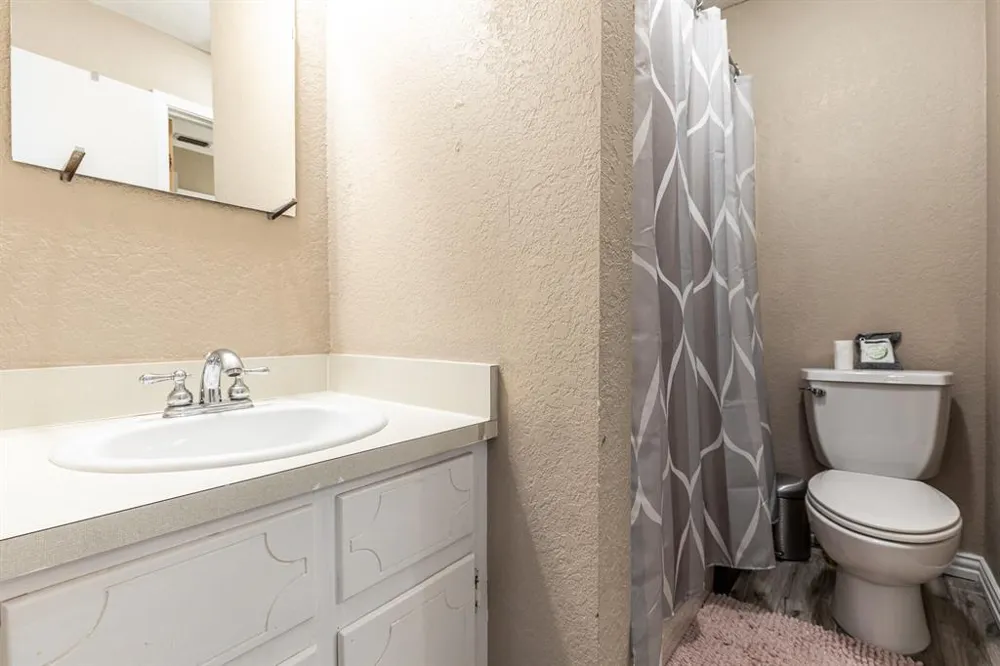 805 Fullerton Avenue Dawson, TX 76639
