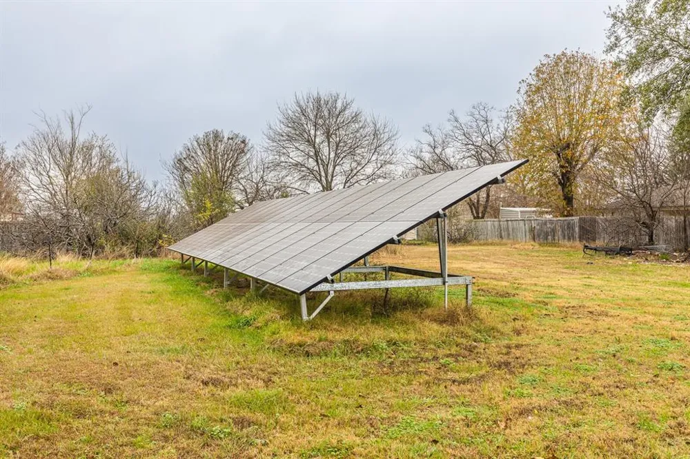 805 Fullerton Avenue Dawson, TX 76639