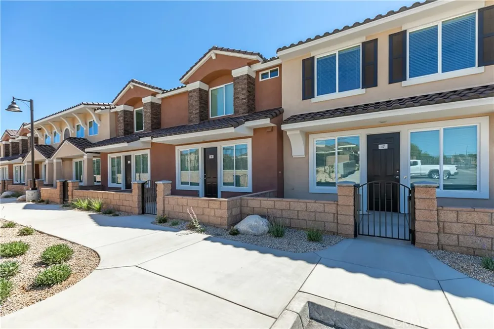 16850 Muscatel Hesperia, CA 92345
