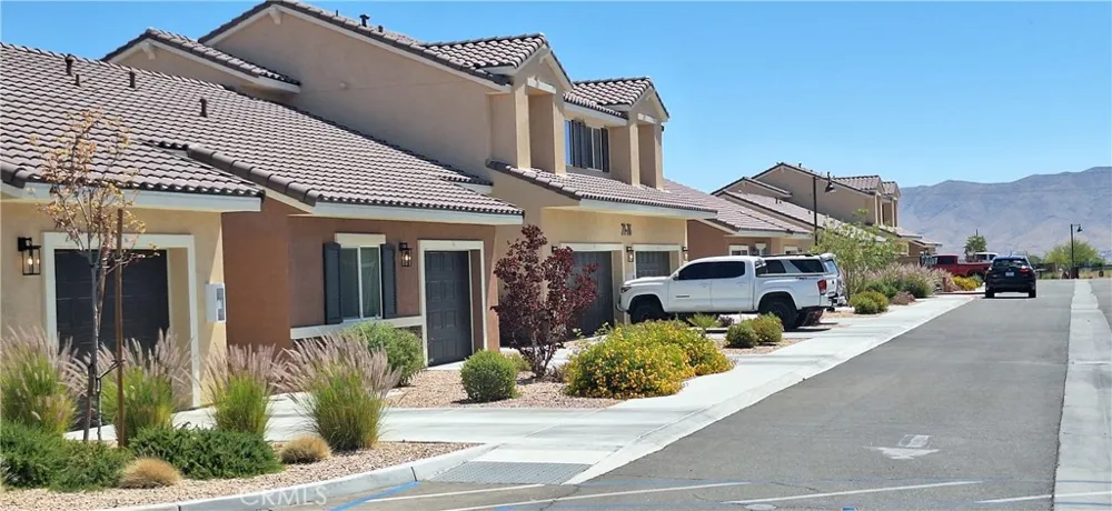 16850 Muscatel Hesperia, CA 92345