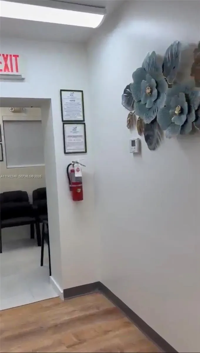 1525 NW 3rd Ave Miami, FL 33136