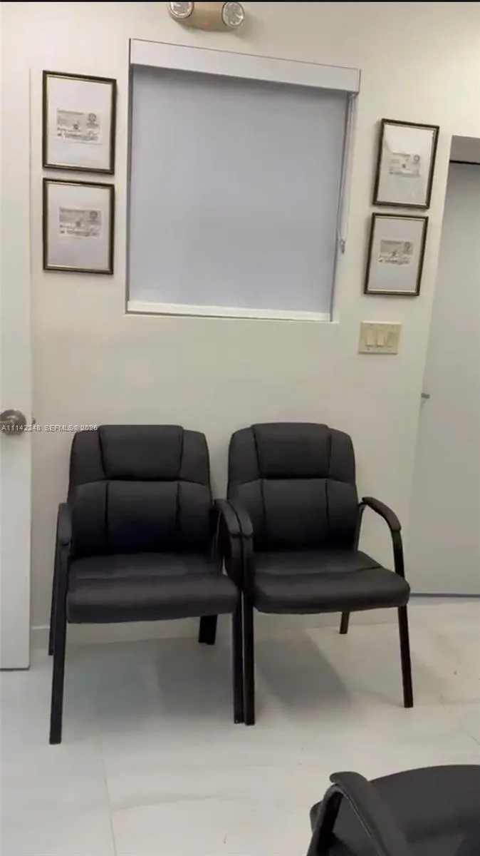 1525 NW 3rd Ave Miami, FL 33136