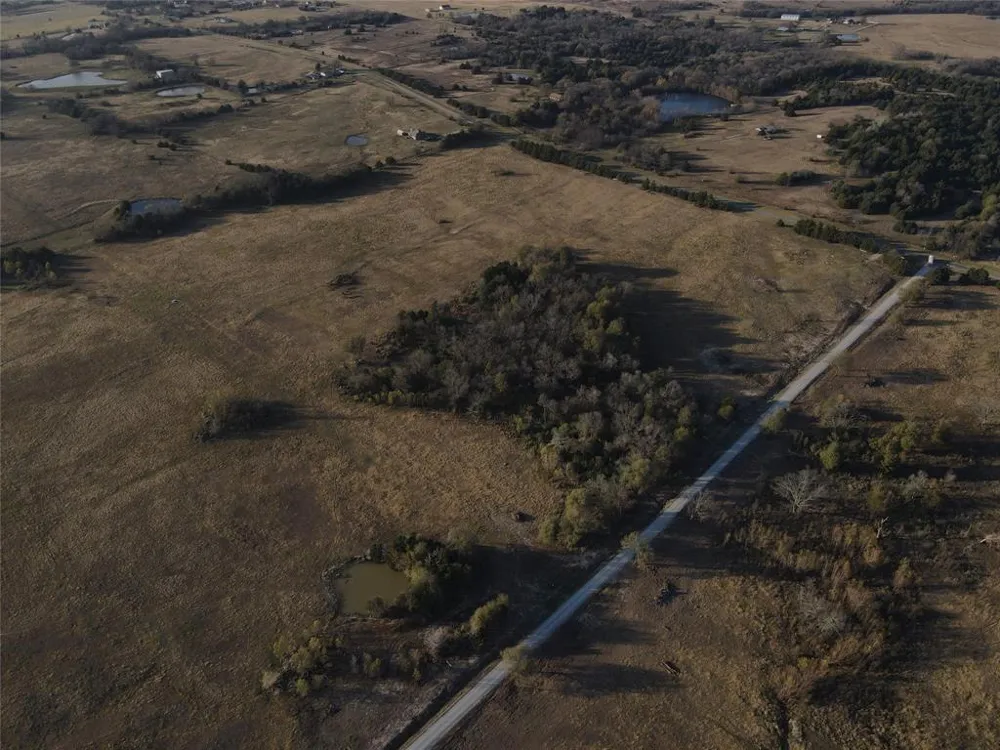 CR 1076 Celeste, TX 75423