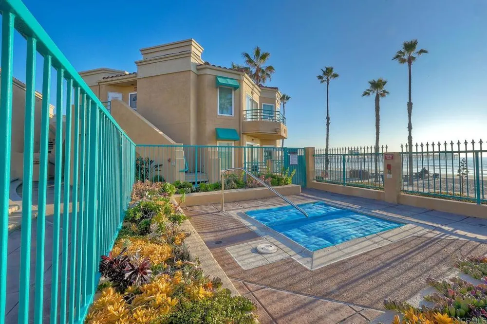 400 The Strand #18 Oceanside, CA 92054