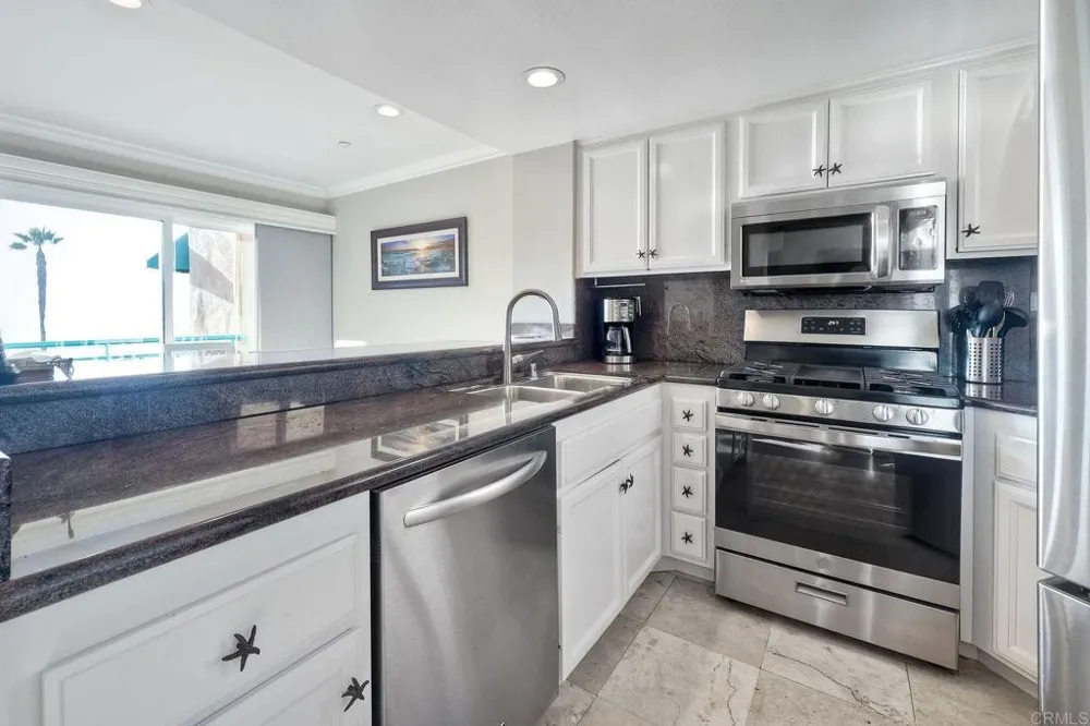 400 The Strand #18 Oceanside, CA 92054