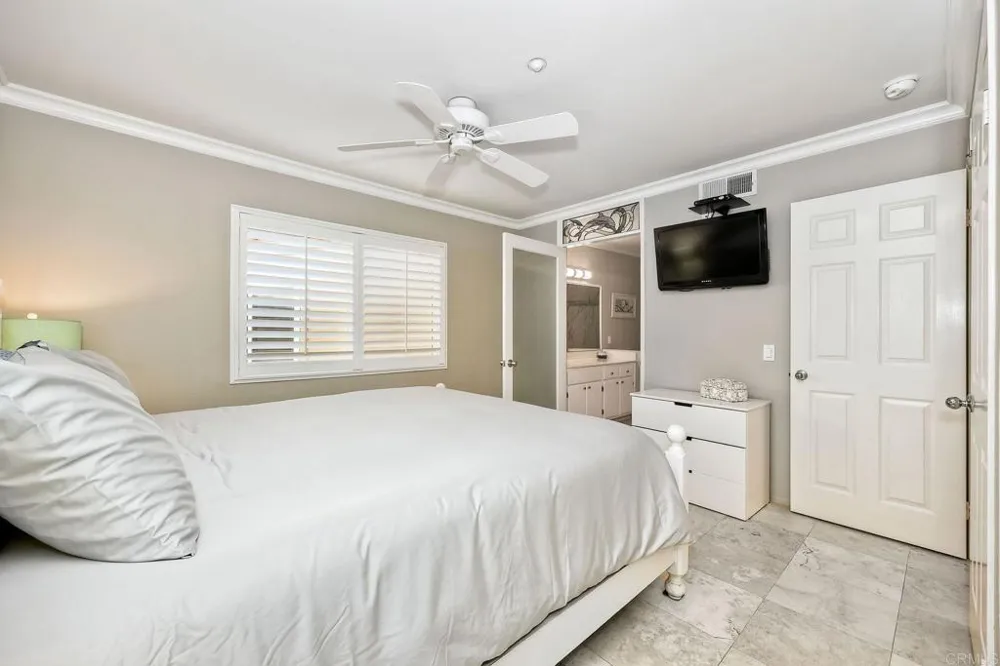400 The Strand #18 Oceanside, CA 92054
