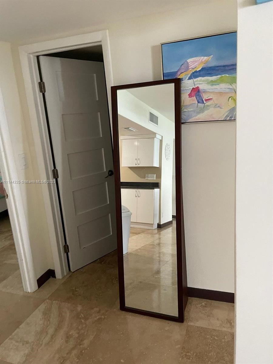 3725 S Ocean Dr #301 Hollywood, FL 33019
