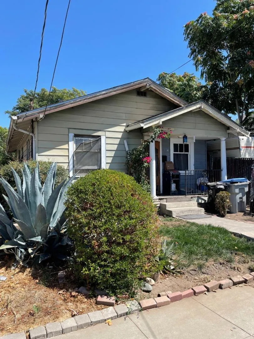 914 Harliss Avenue San Jose, CA 95110