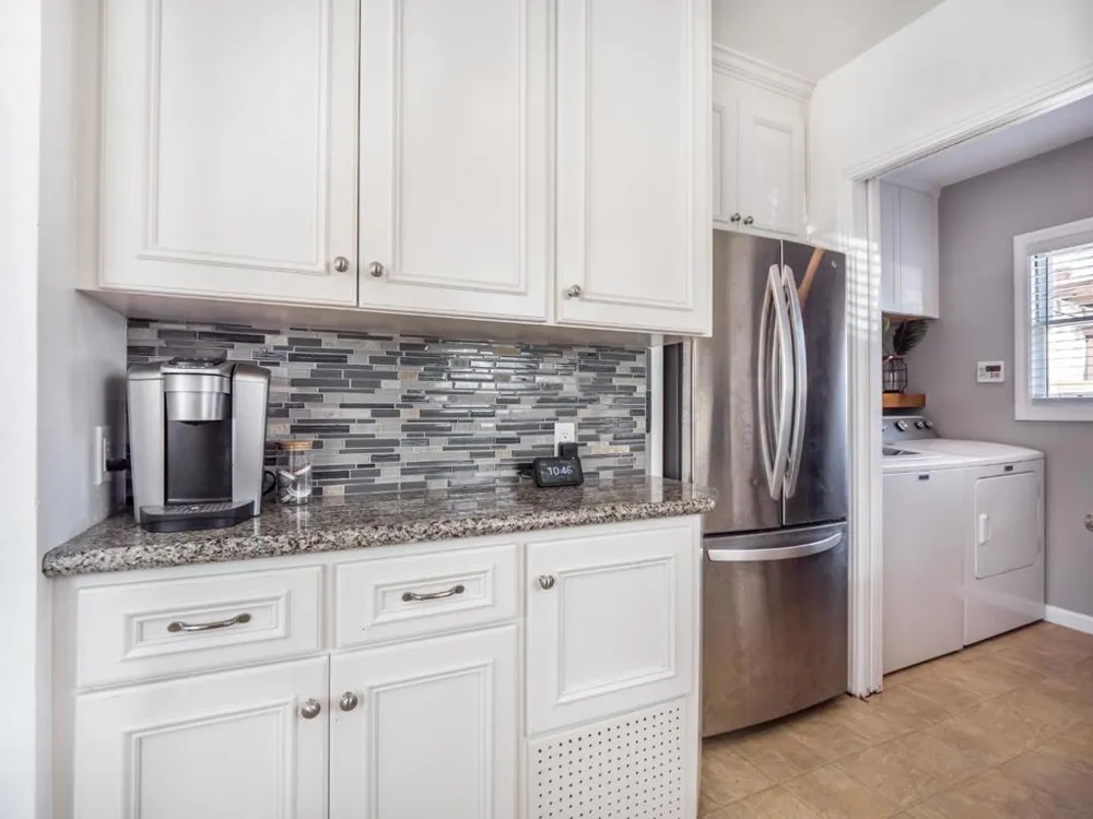 16 Eastern Drive Watsonville, CA 95076