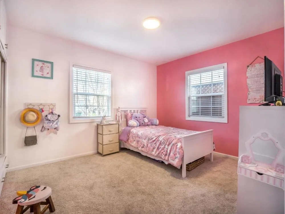 16 Eastern Drive Watsonville, CA 95076