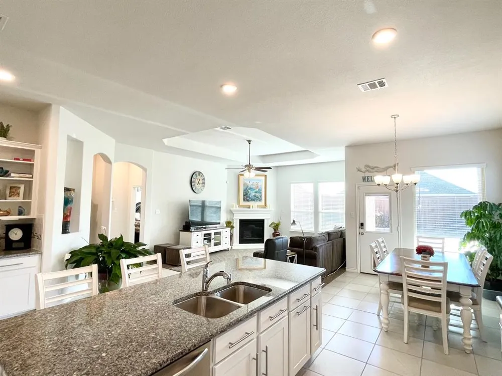 5831 Melville Lane Forney, TX 75126