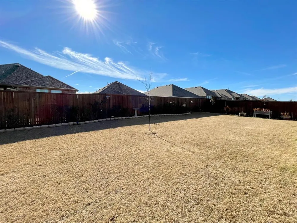 5831 Melville Lane Forney, TX 75126