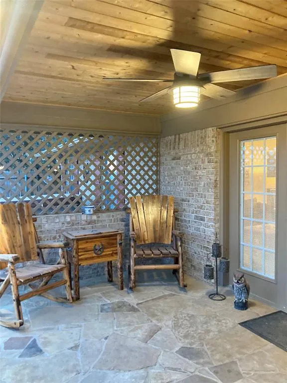 349 Horseshoe Drive Springtown, TX 76082