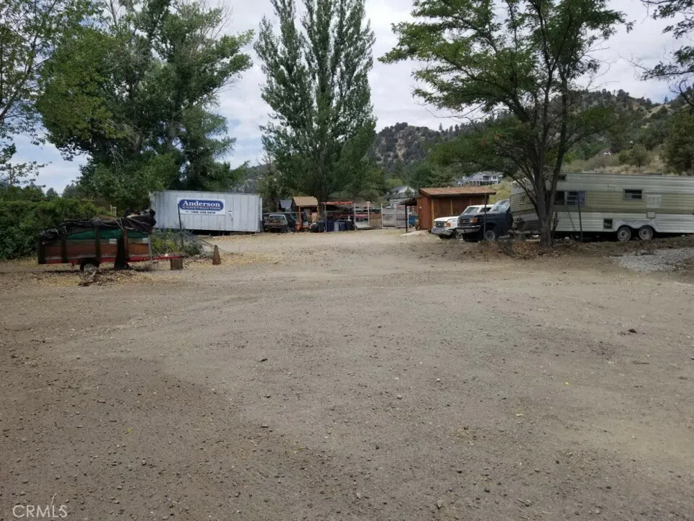 1202 Hwy 2 Wrightwood, CA 92397