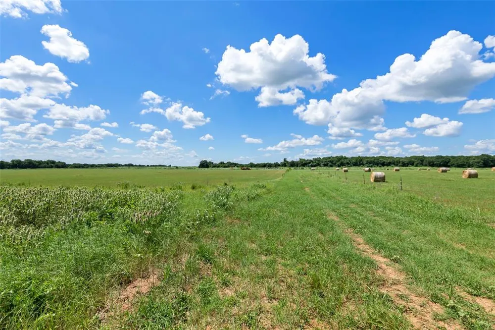 5 Private Road 213 Whitney, TX 76692