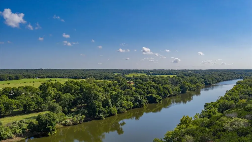 5 Private Road 213 Whitney, TX 76692