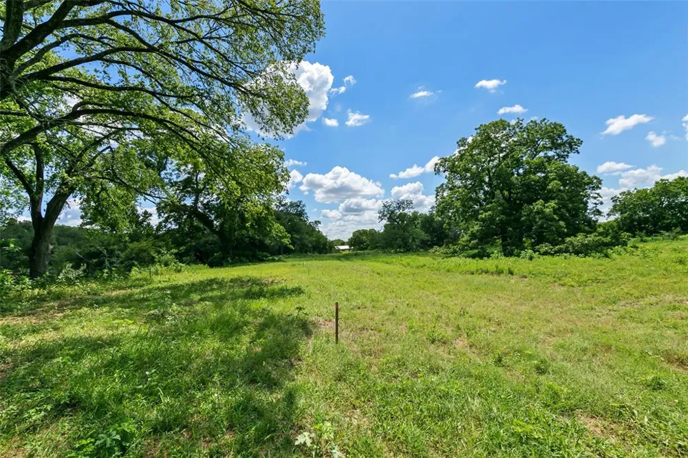 5 Private Road 213 Whitney, TX 76692
