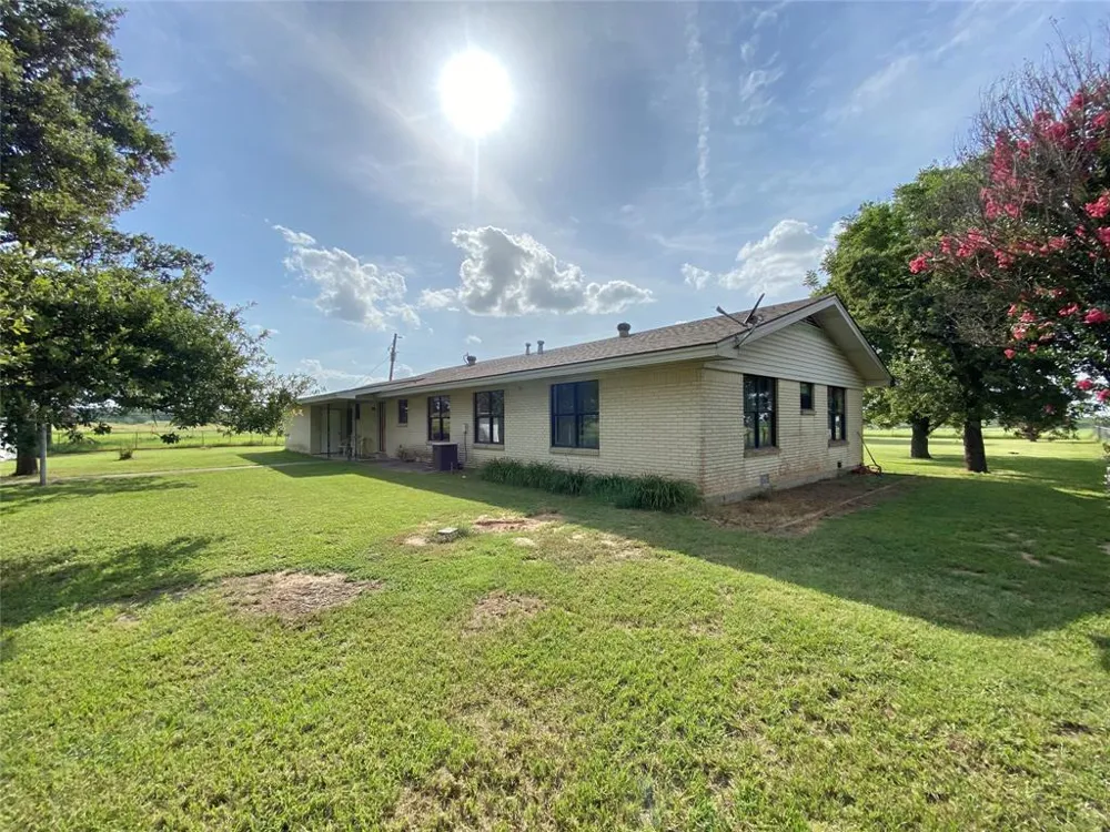1605 Tolar Cemetery Road Tolar, TX 76476