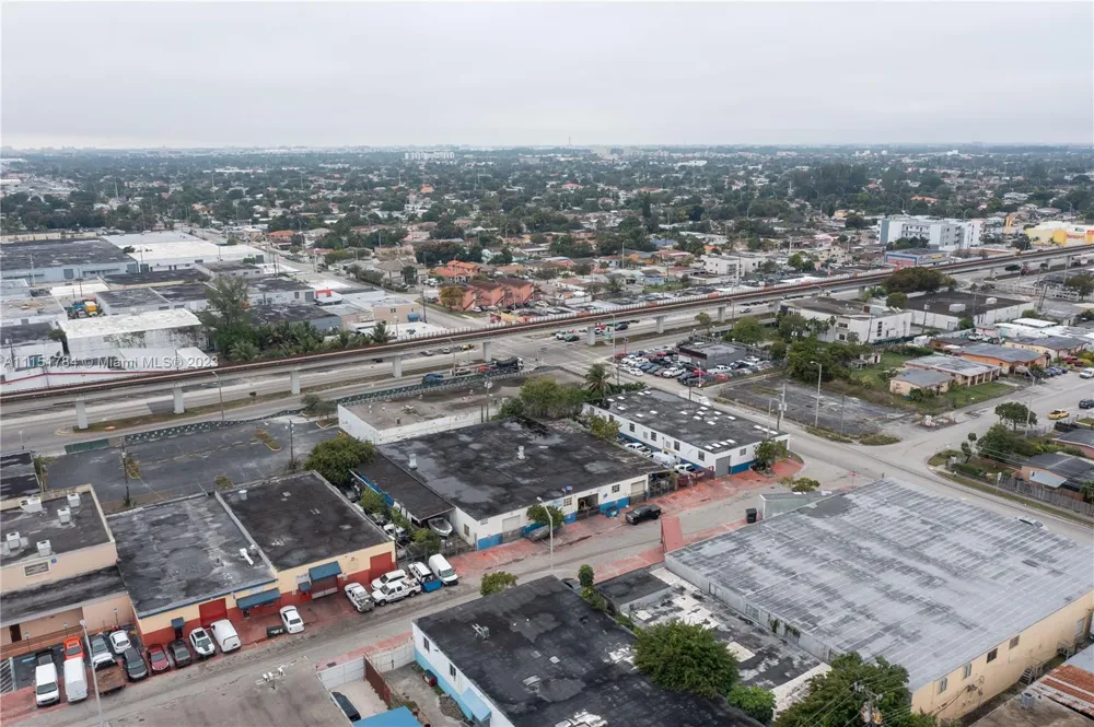 1040 E 26th Street Hialeah, FL 33013