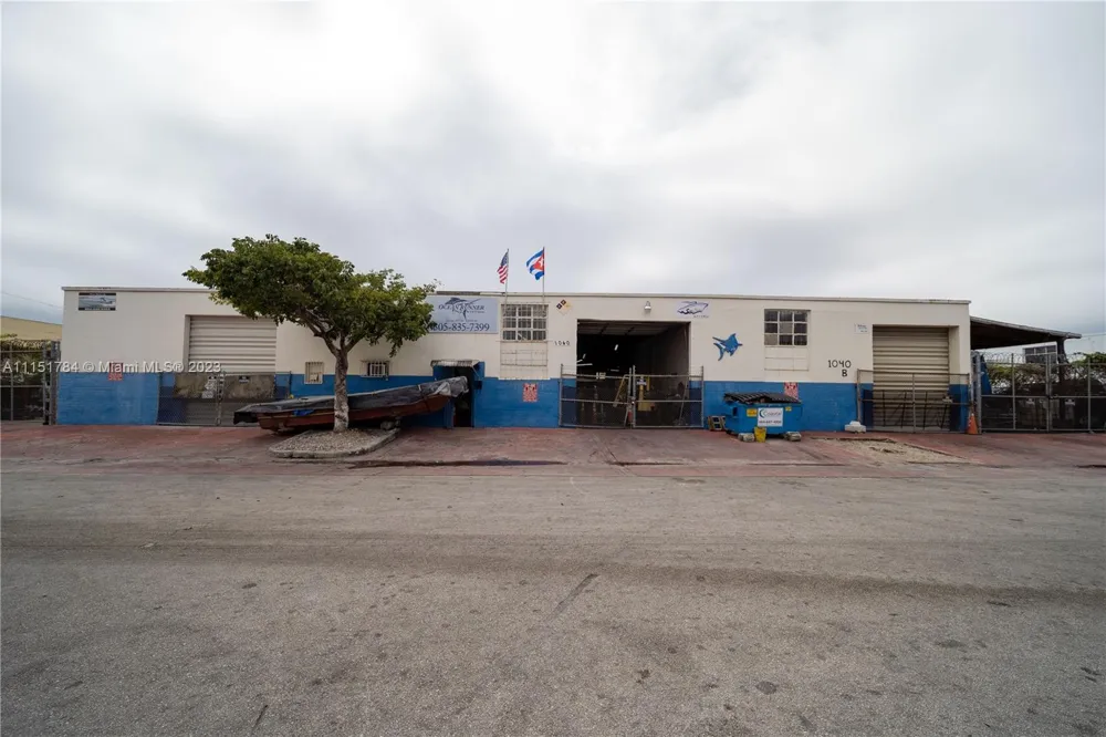 1040 E 26th Street Hialeah, FL 33013
