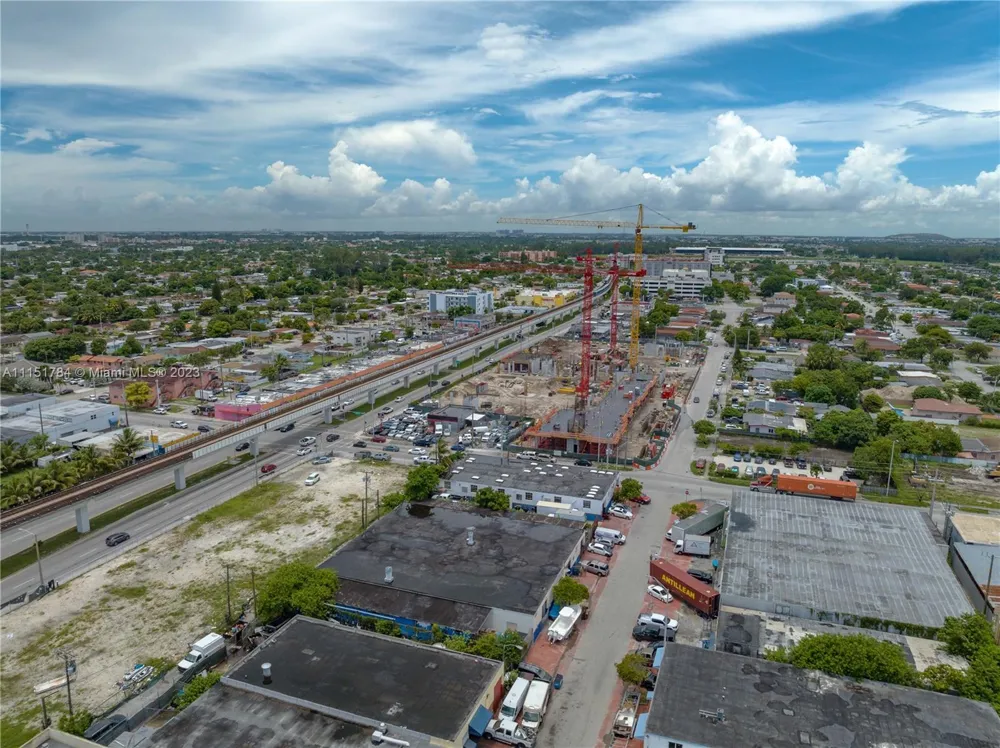 1040 E 26th Street Hialeah, FL 33013
