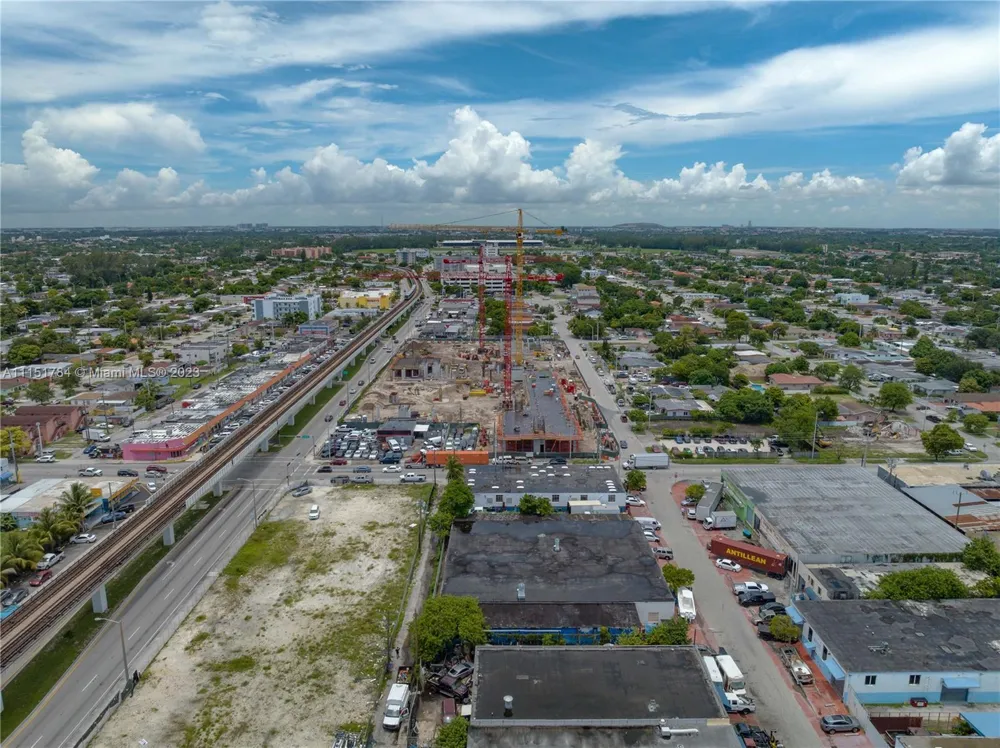1040 E 26th Street Hialeah, FL 33013