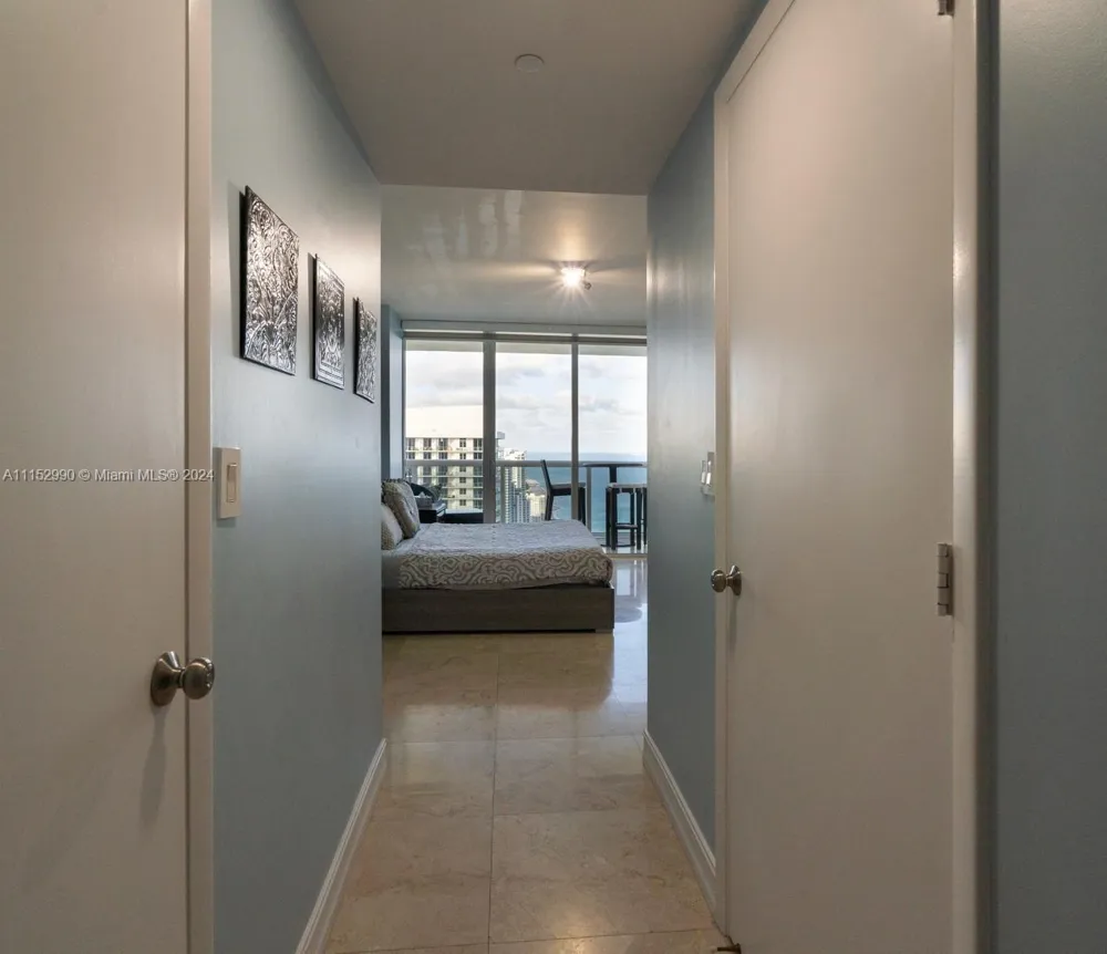1830 OCEAN DR #4710 Hallandale Beach, FL 33009