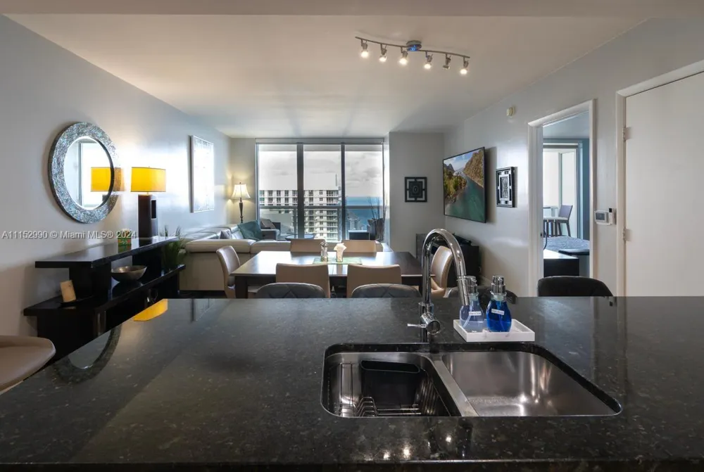 1830 OCEAN DR #4710 Hallandale Beach, FL 33009